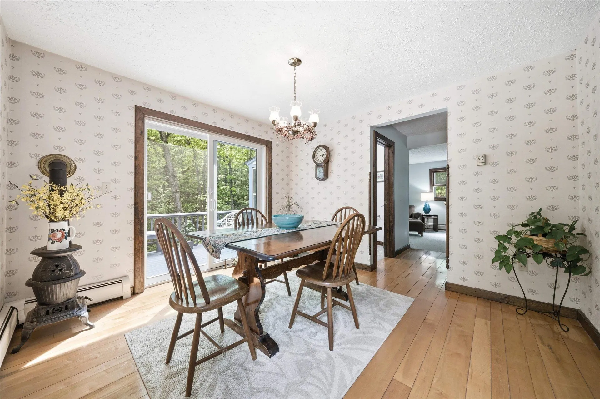 199 Oak Hill Road Francestown NH 03043