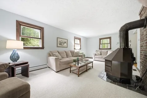 199 Oak Hill Road Francestown NH 03043