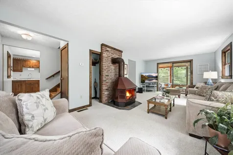 199 Oak Hill Road Francestown NH 03043