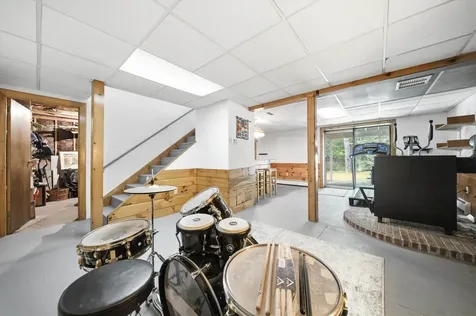 199 Oak Hill Road Francestown NH 03043
