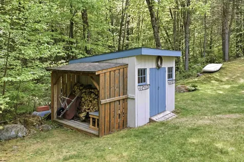 199 Oak Hill Road Francestown NH 03043