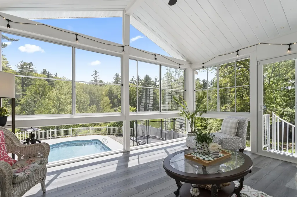 15 Kelso Drive Bow NH 03304