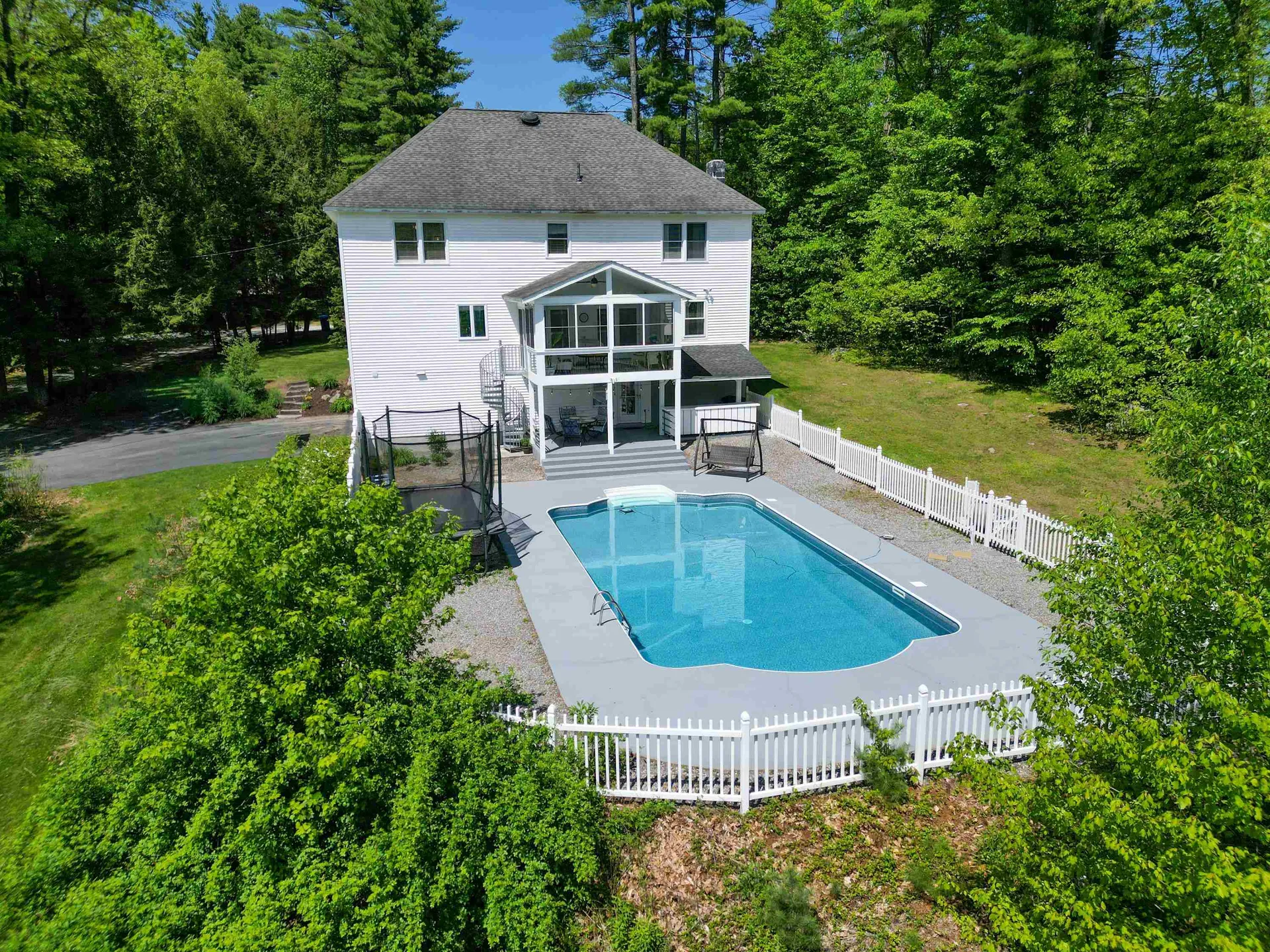 15 Kelso Drive Bow NH 03304