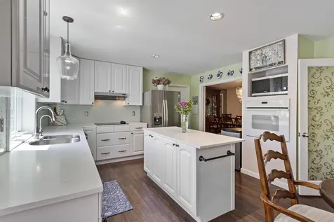 15 Kelso Drive Bow NH 03304