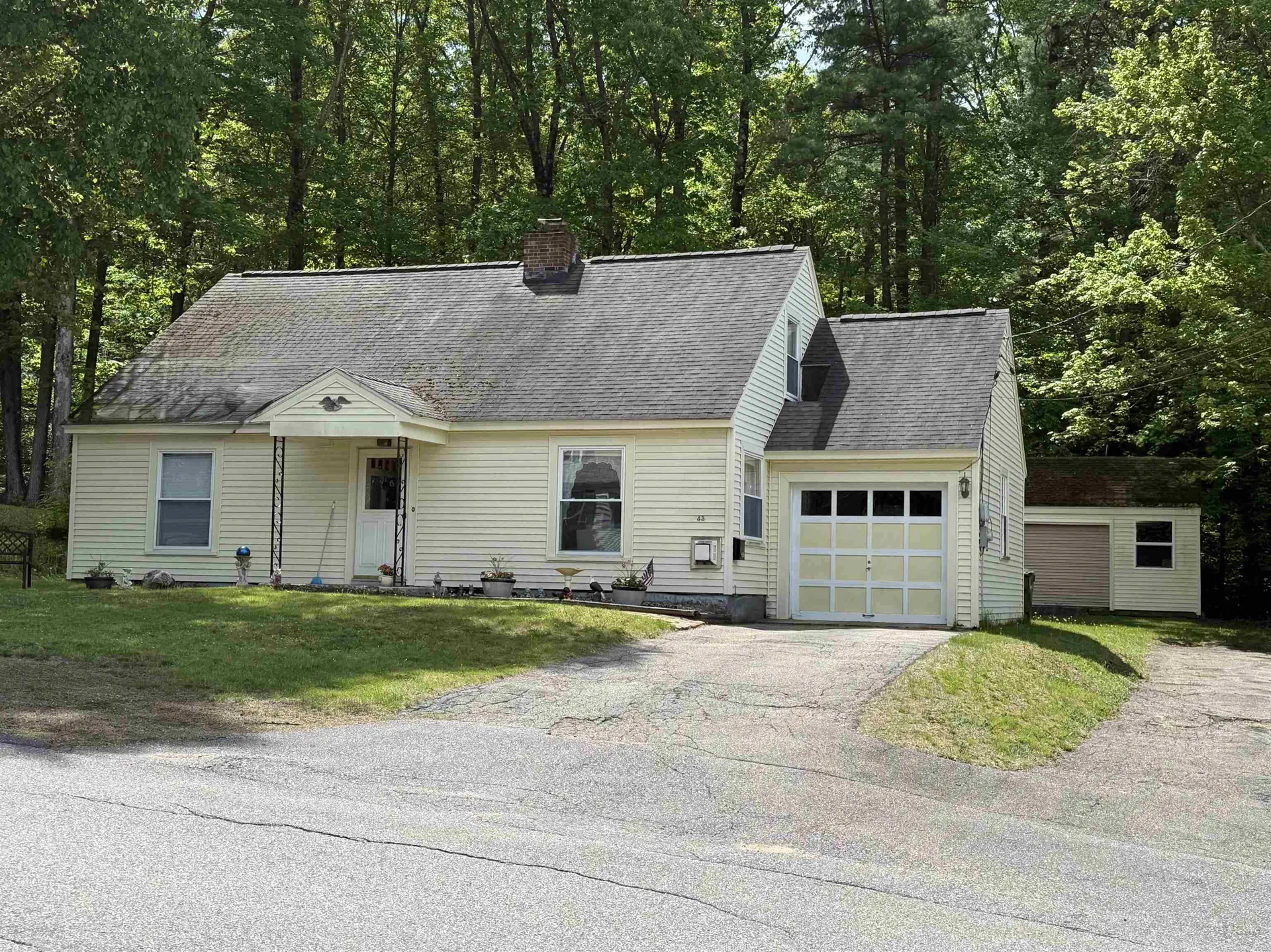 43 Clark Avenue Laconia NH 03246