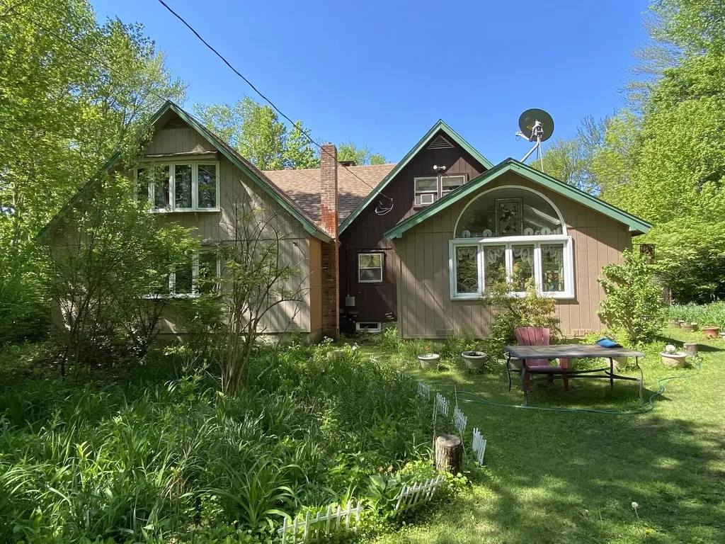 985 Chapel Hill Road Whitingham VT 05361