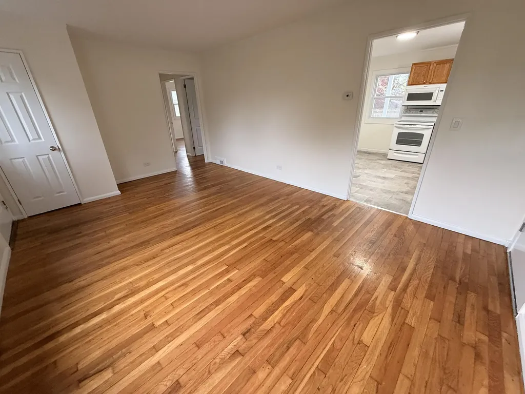 15 Woodbury Lane Bedford NH 03110