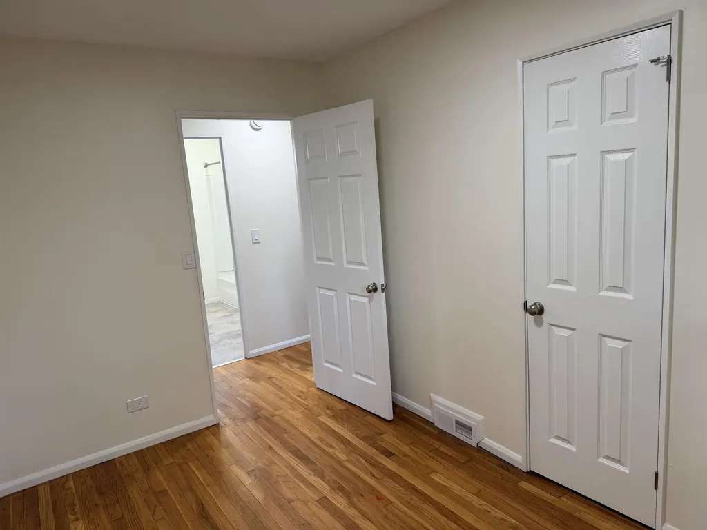 15 Woodbury Lane Bedford NH 03110