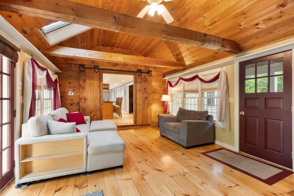 276 South Road Brentwood NH 03833