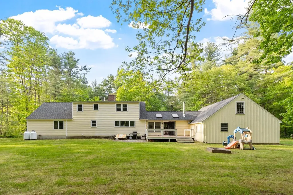 276 South Road Brentwood NH 03833