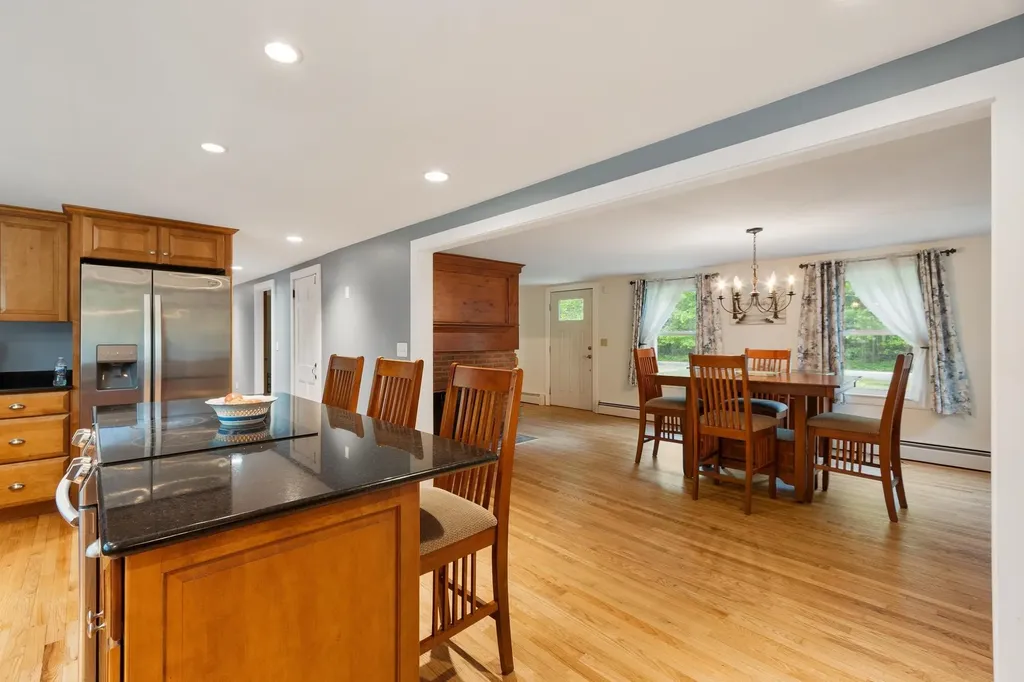 276 South Road Brentwood NH 03833