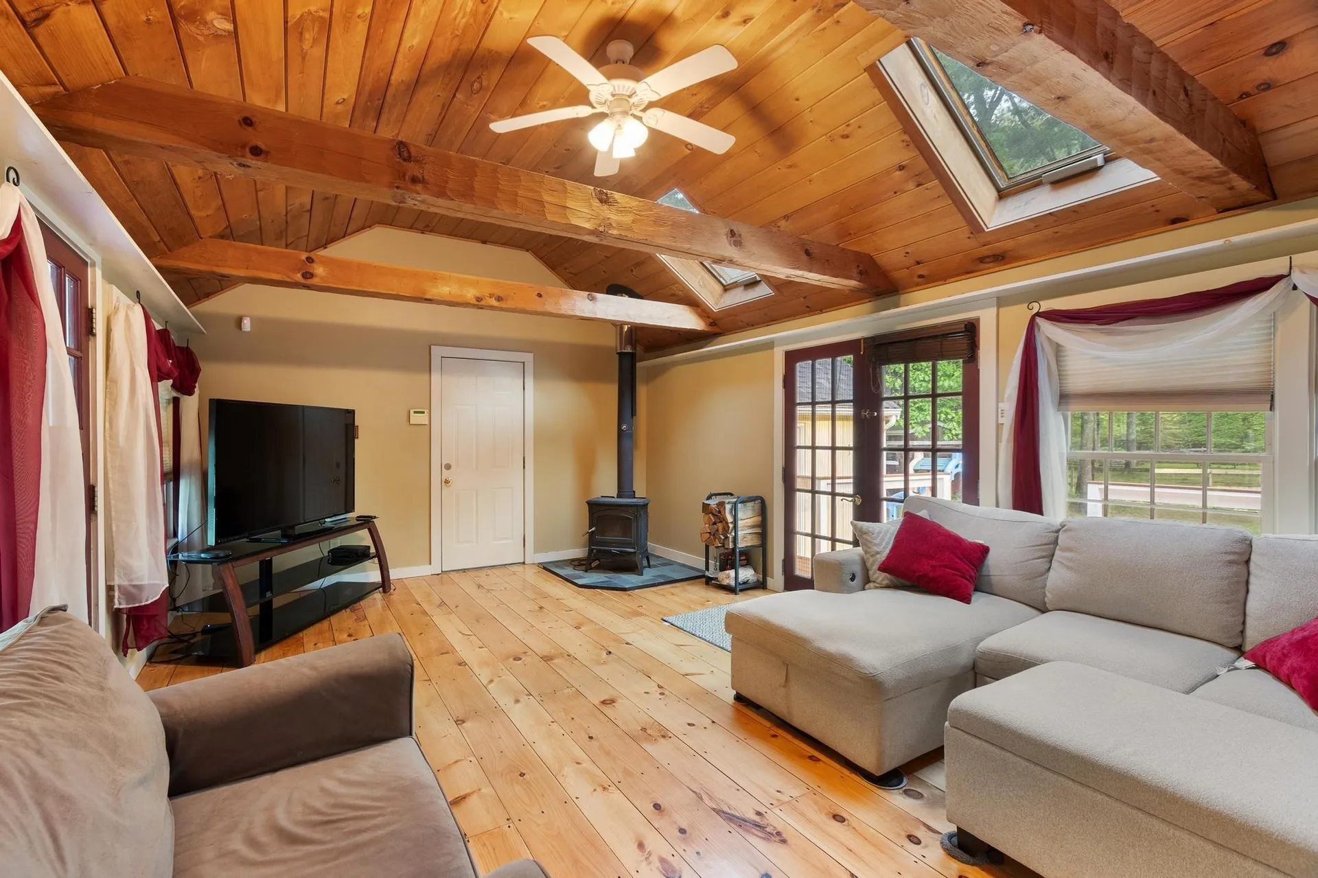 276 South Road Brentwood NH 03833
