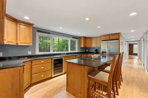 276 South Road Brentwood NH 03833