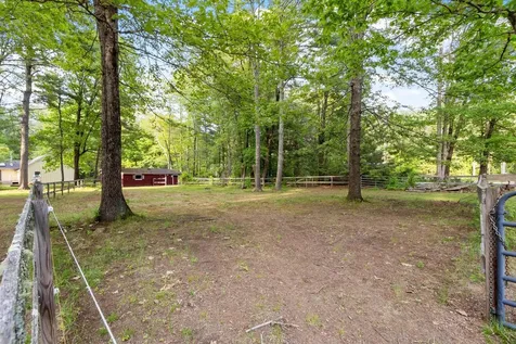 276 South Road Brentwood NH 03833
