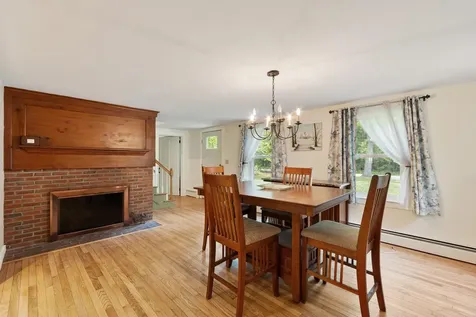 276 South Road Brentwood NH 03833