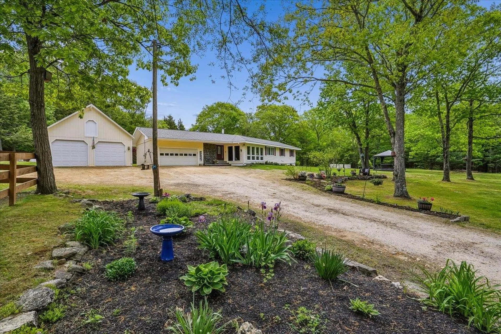 15 Tandy Road Deerfield NH 03037