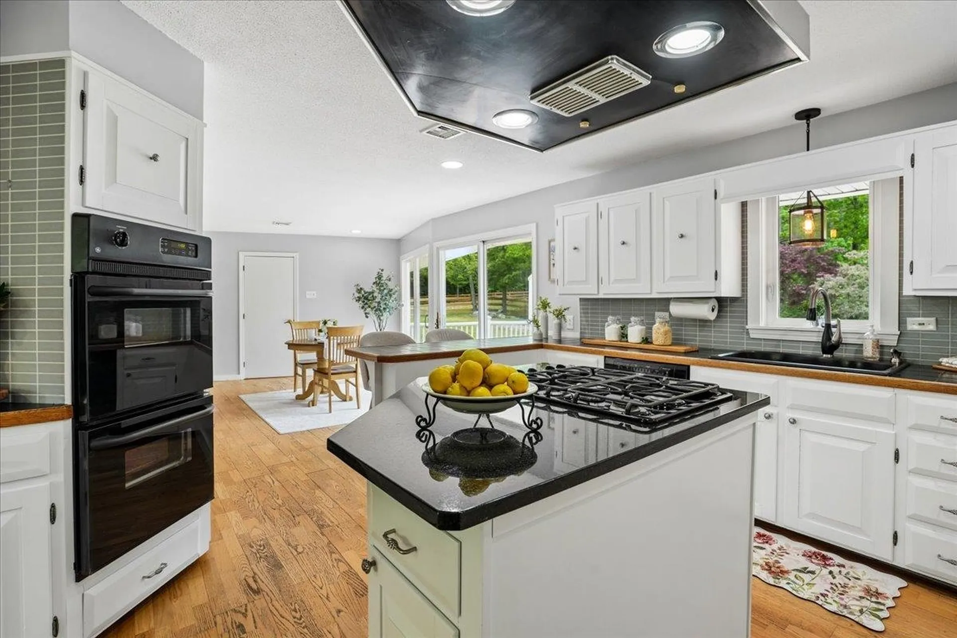 15 Tandy Road Deerfield NH 03037