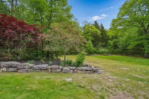 15 Tandy Road Deerfield NH 03037
