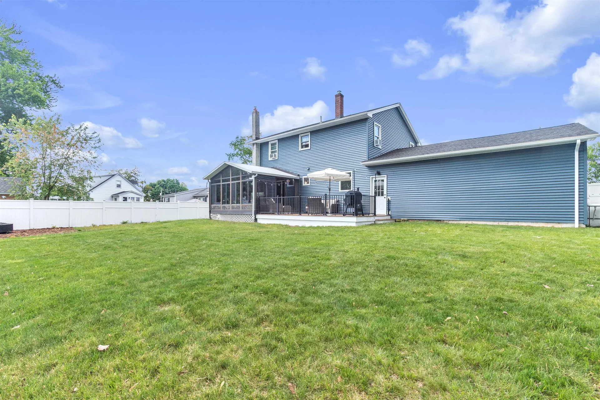 47 Holt Avenue Manchester NH 03109