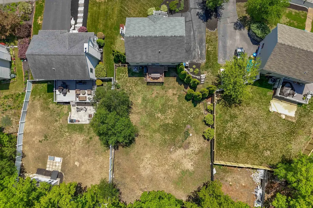 335 Wellington Hill Road Manchester NH 03104