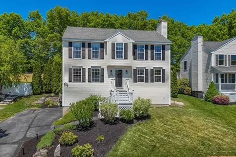 335 Wellington Hill Road Manchester NH 03104