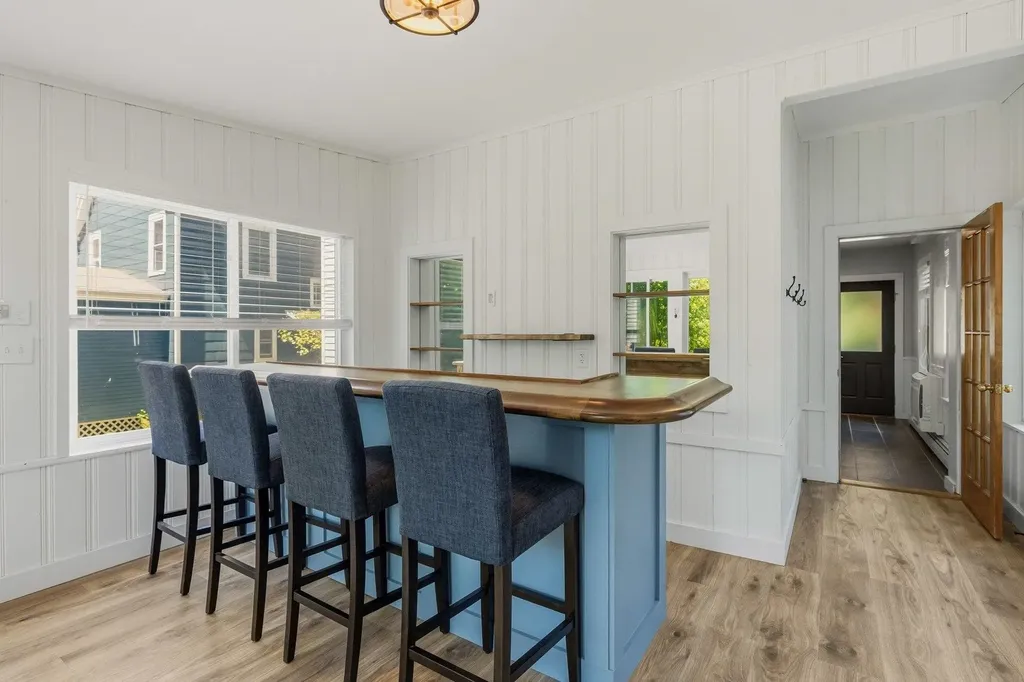 22 Cottage Street Portsmouth NH 03801
