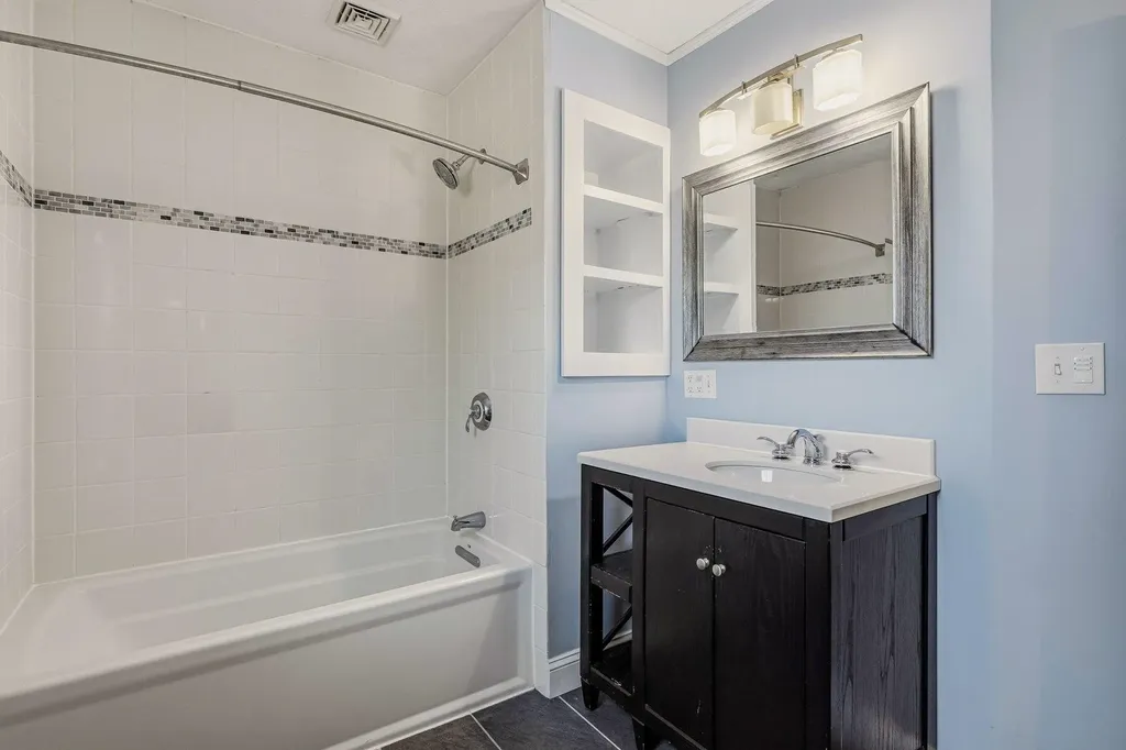 22 Cottage Street Portsmouth NH 03801
