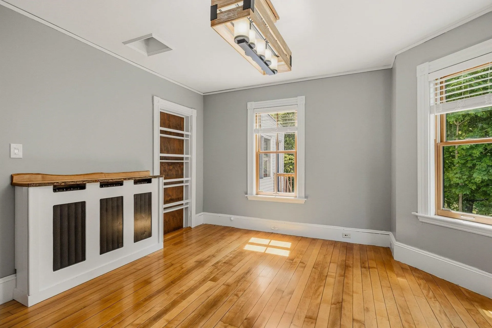 22 Cottage Street Portsmouth NH 03801