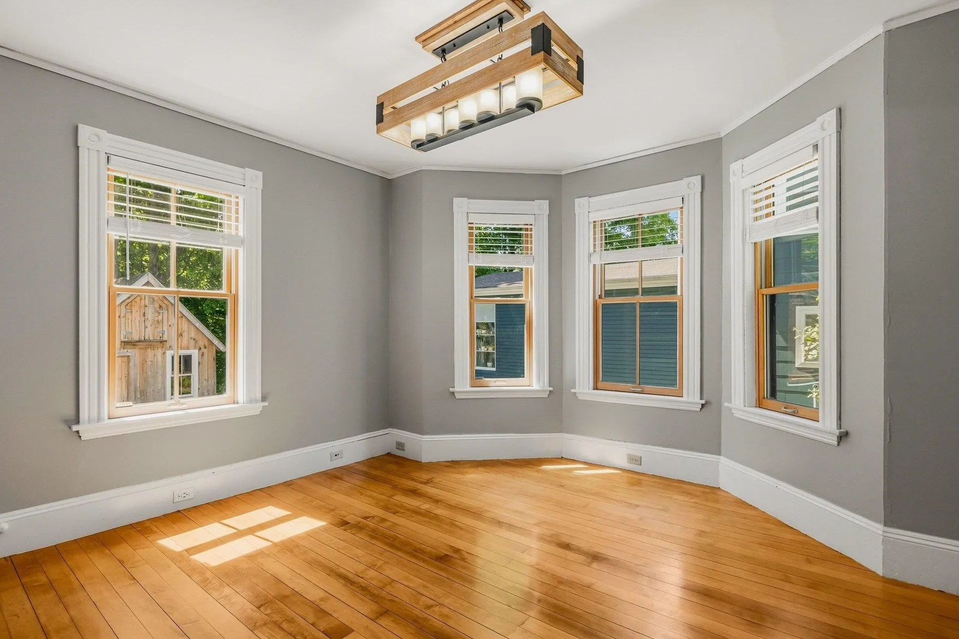 22 Cottage Street Portsmouth NH 03801