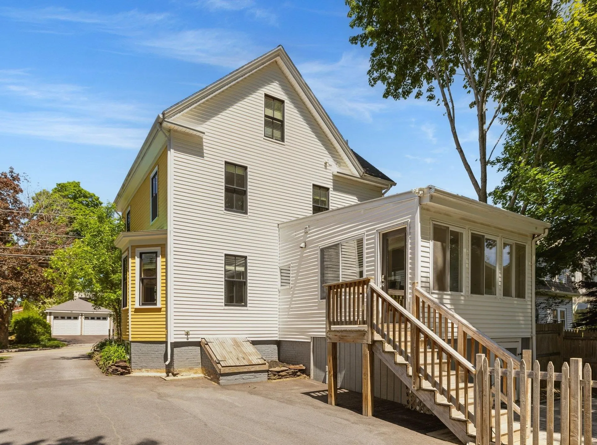 22 Cottage Street Portsmouth NH 03801