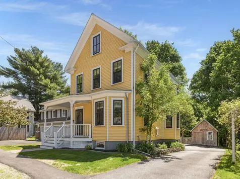 22 Cottage Street Portsmouth NH 03801