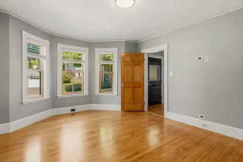 22 Cottage Street Portsmouth NH 03801