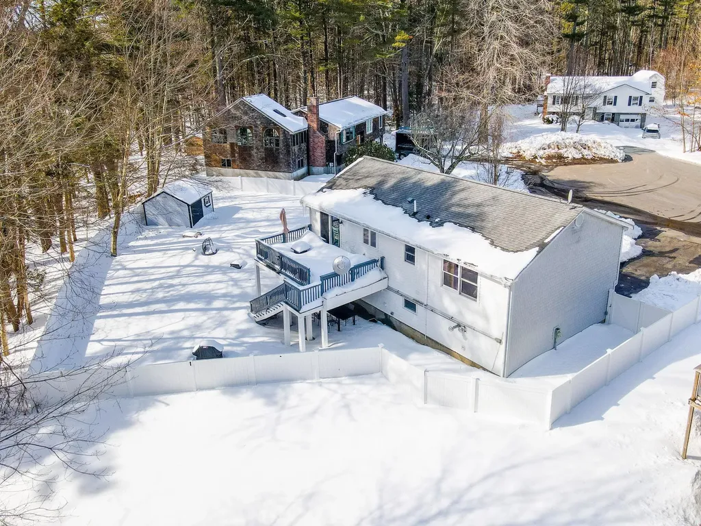 17 Pine Cone Drive Seabrook NH 03874