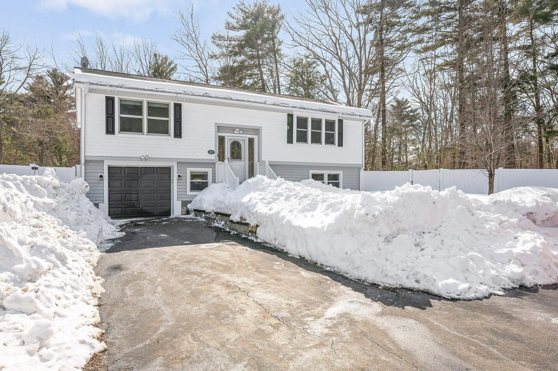 17 Pine Cone Drive Seabrook NH 03874