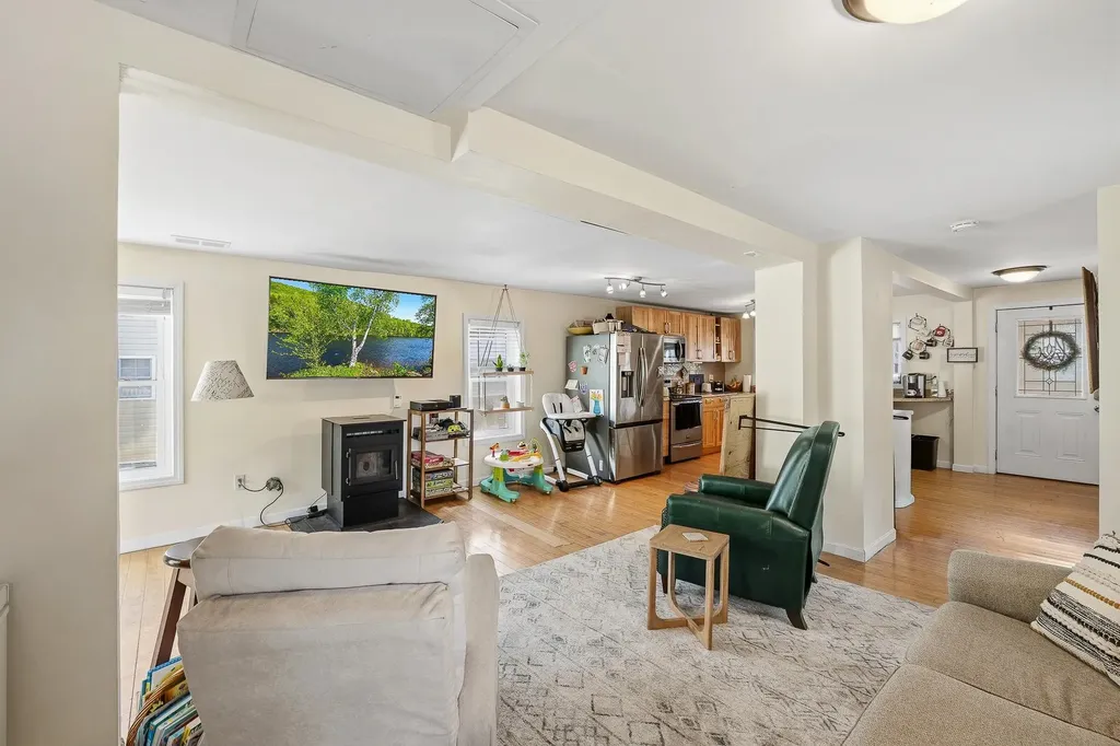10 River Street Gorham NH 03581