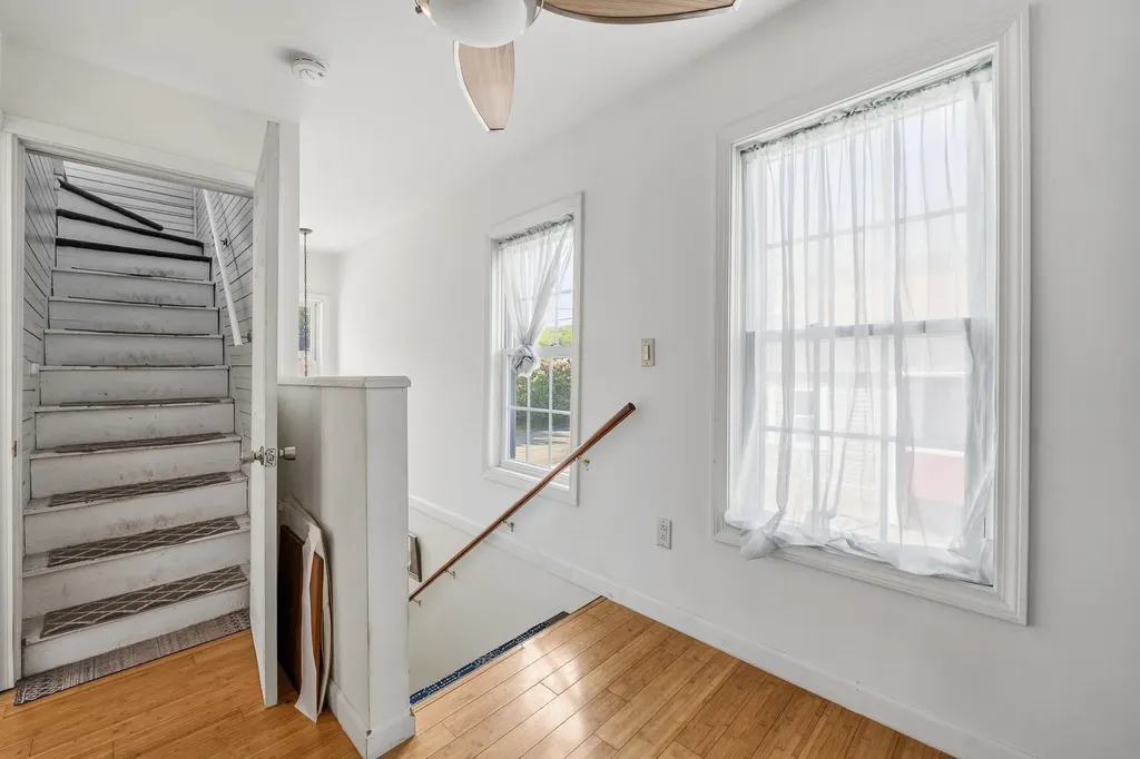10 River Street Gorham NH 03581