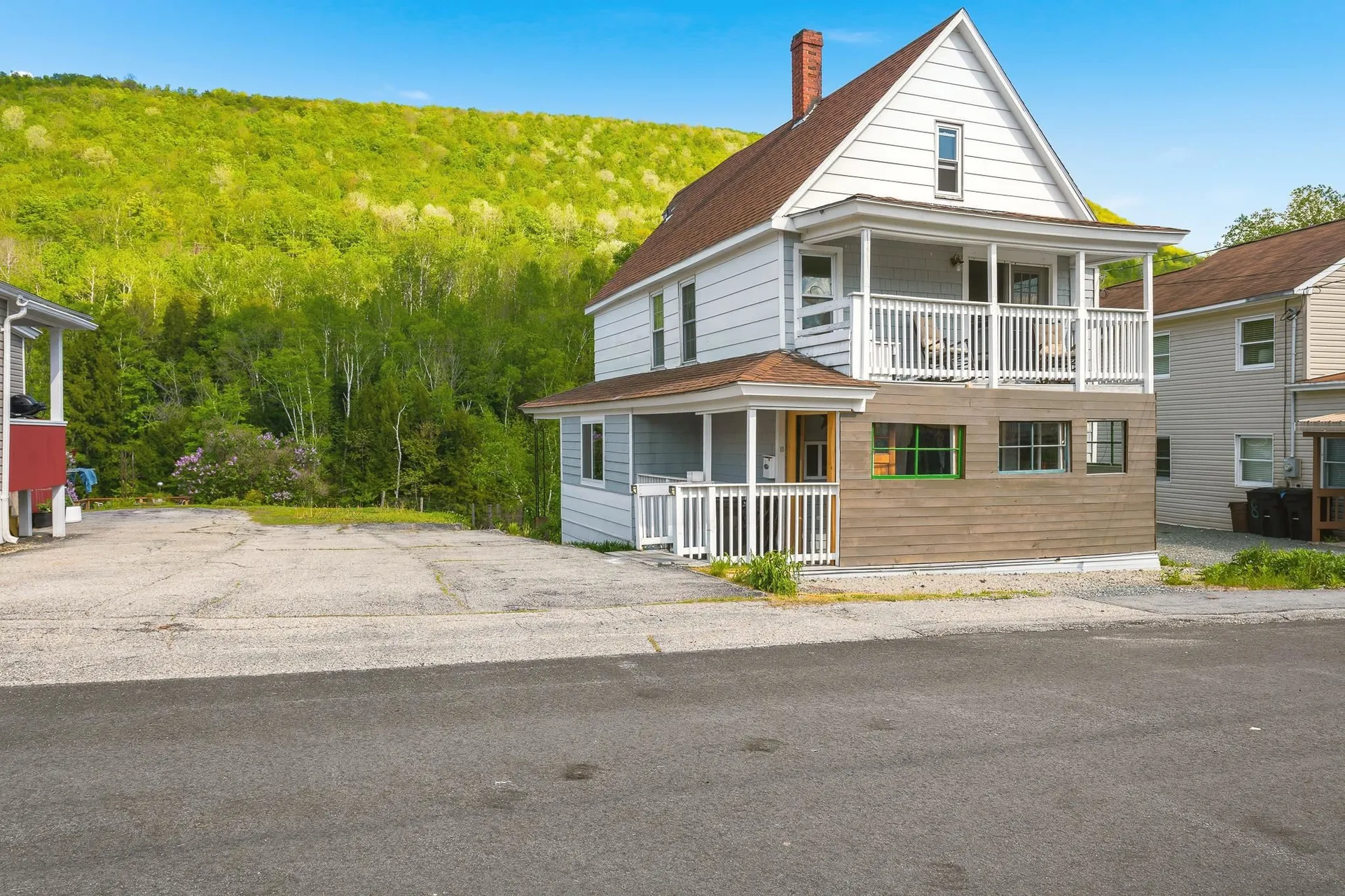 10 River Street Gorham NH 03581