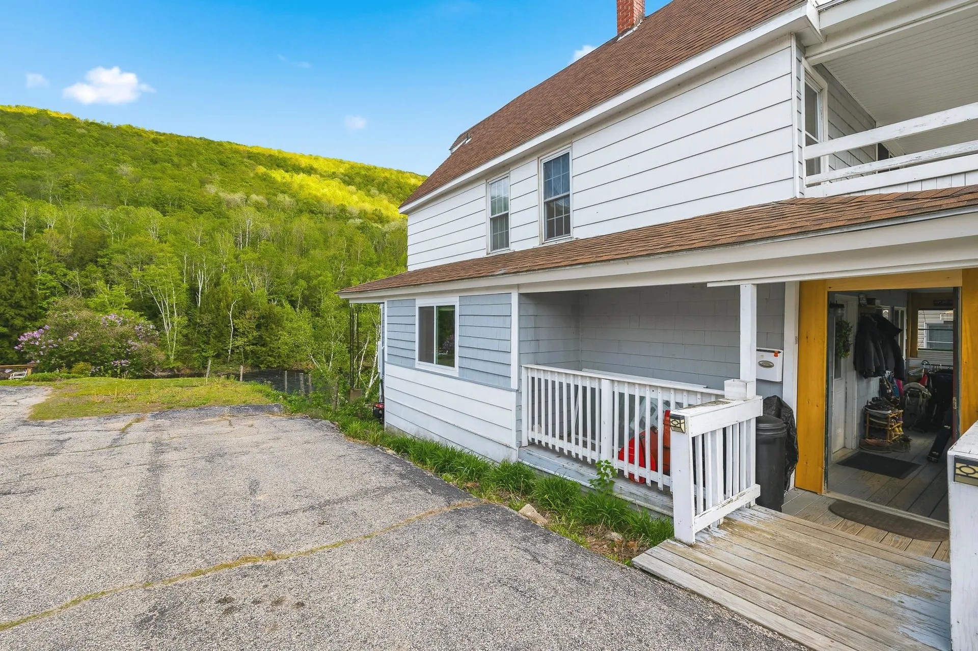 10 River Street Gorham NH 03581