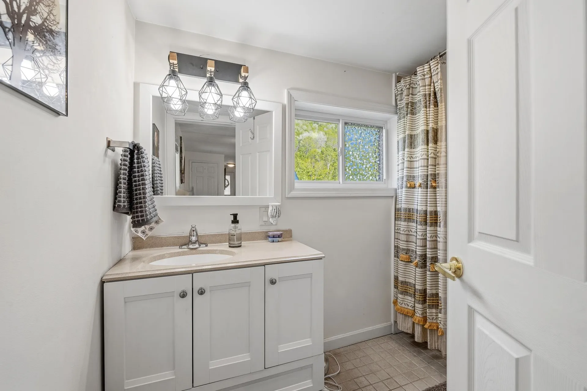 10 River Street Gorham NH 03581