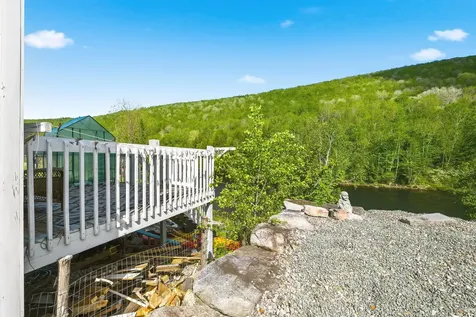 10 River Street Gorham NH 03581