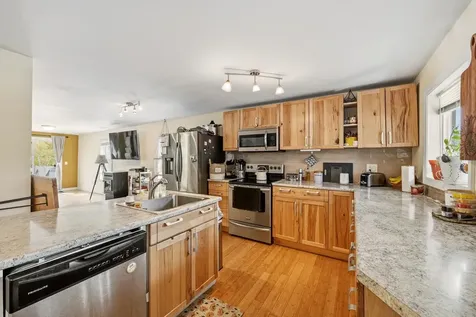 10 River Street Gorham NH 03581