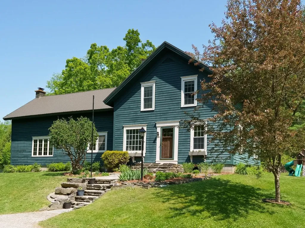 1376 Wes White Hill Richmond VT 05477