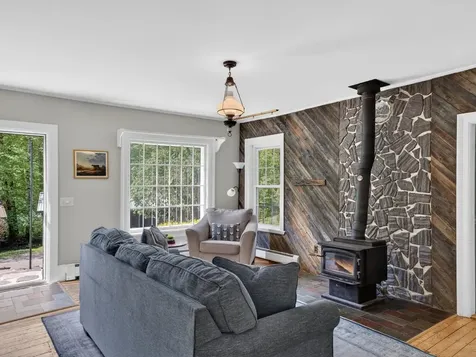 1376 Wes White Hill Richmond VT 05477