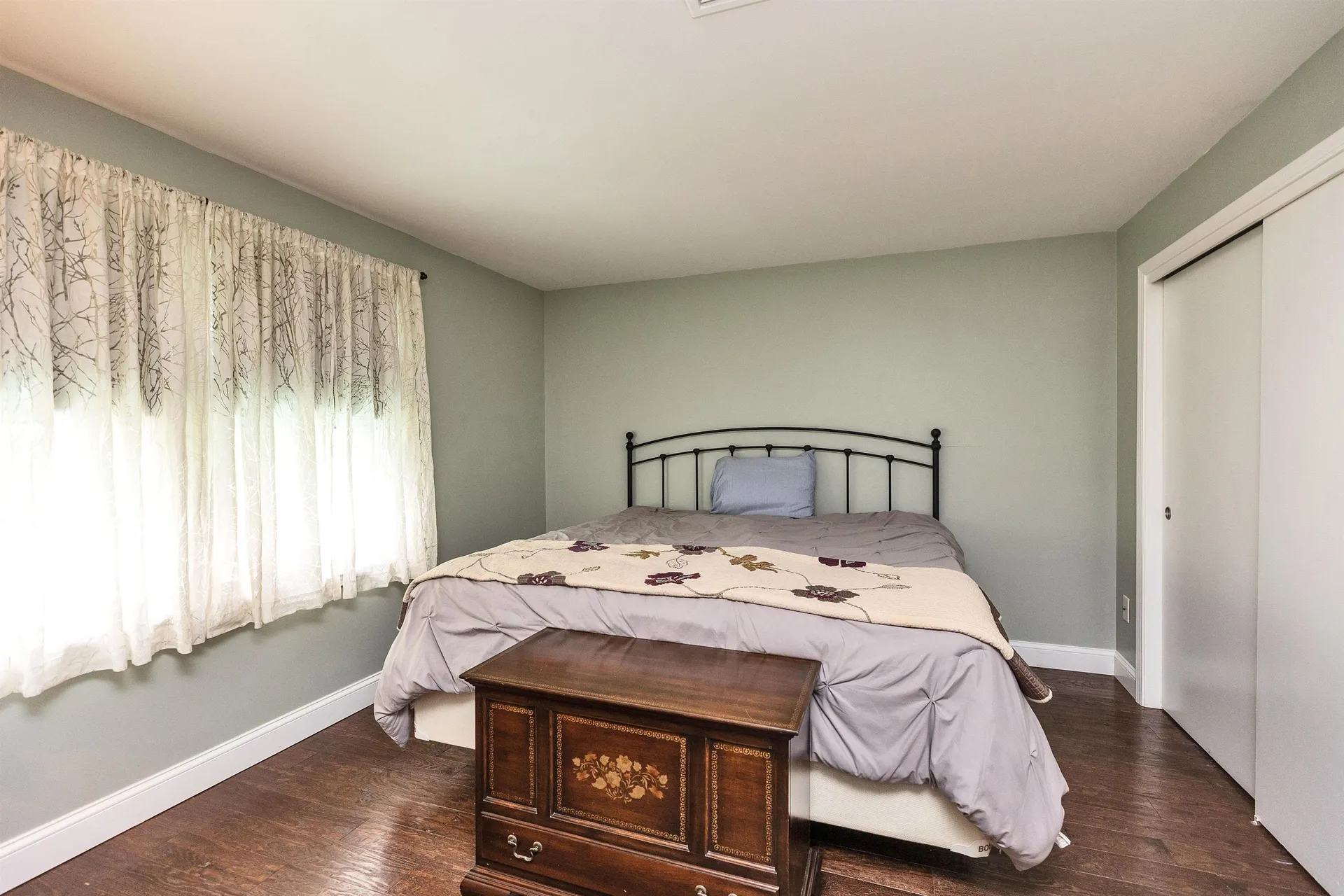 136 Fox Hollow Way Manchester NH 03104