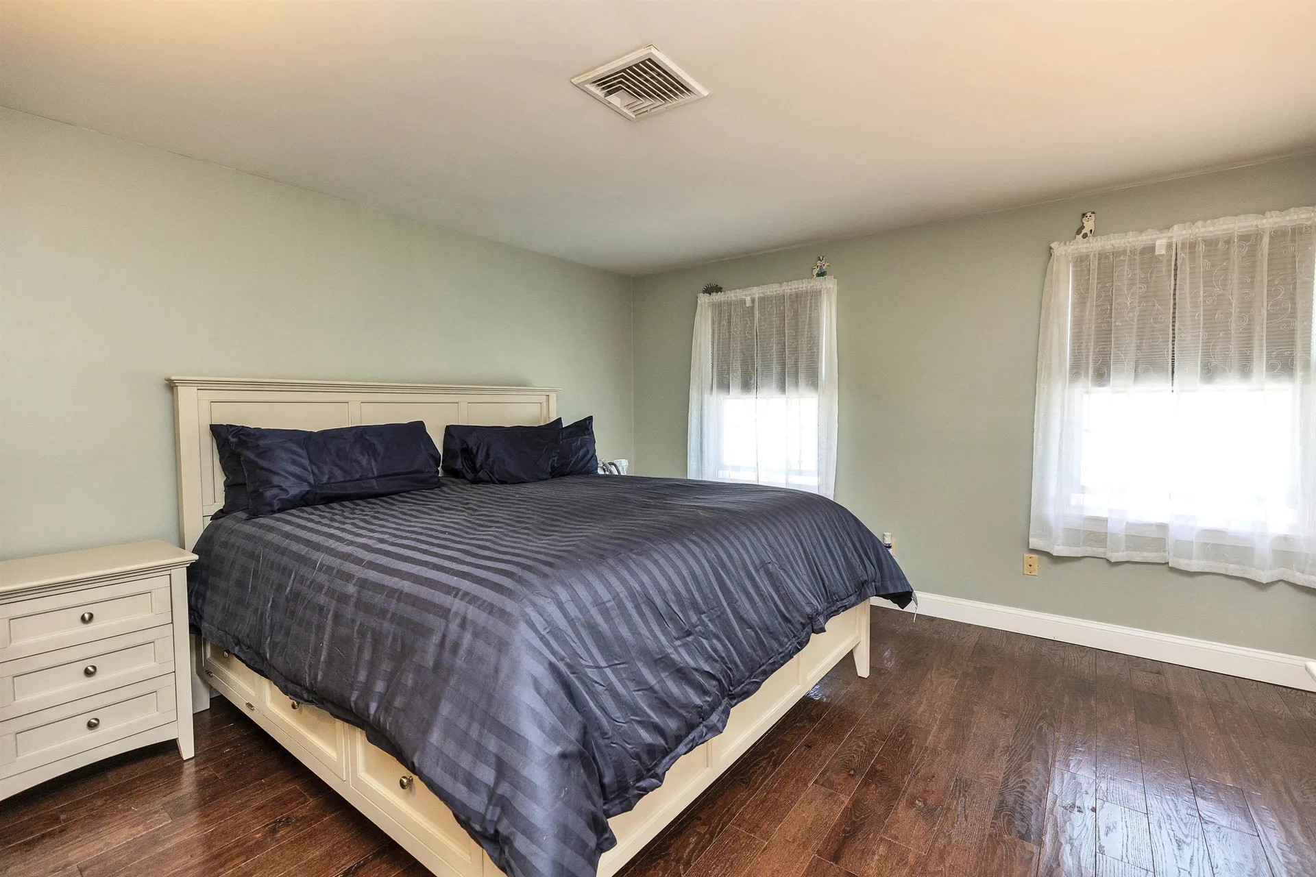 136 Fox Hollow Way Manchester NH 03104