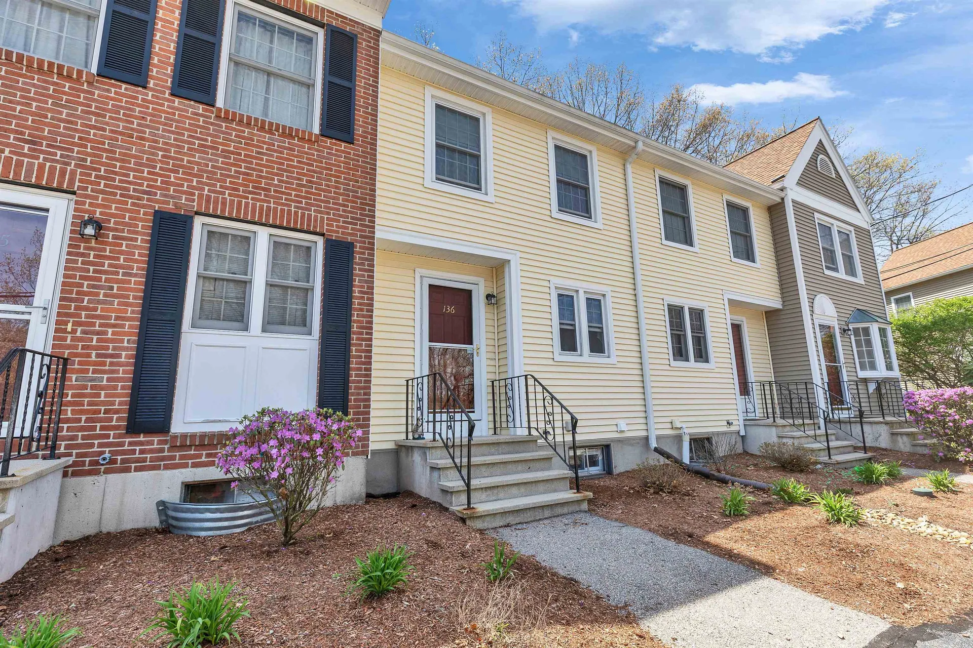 136 Fox Hollow Way Manchester NH 03104