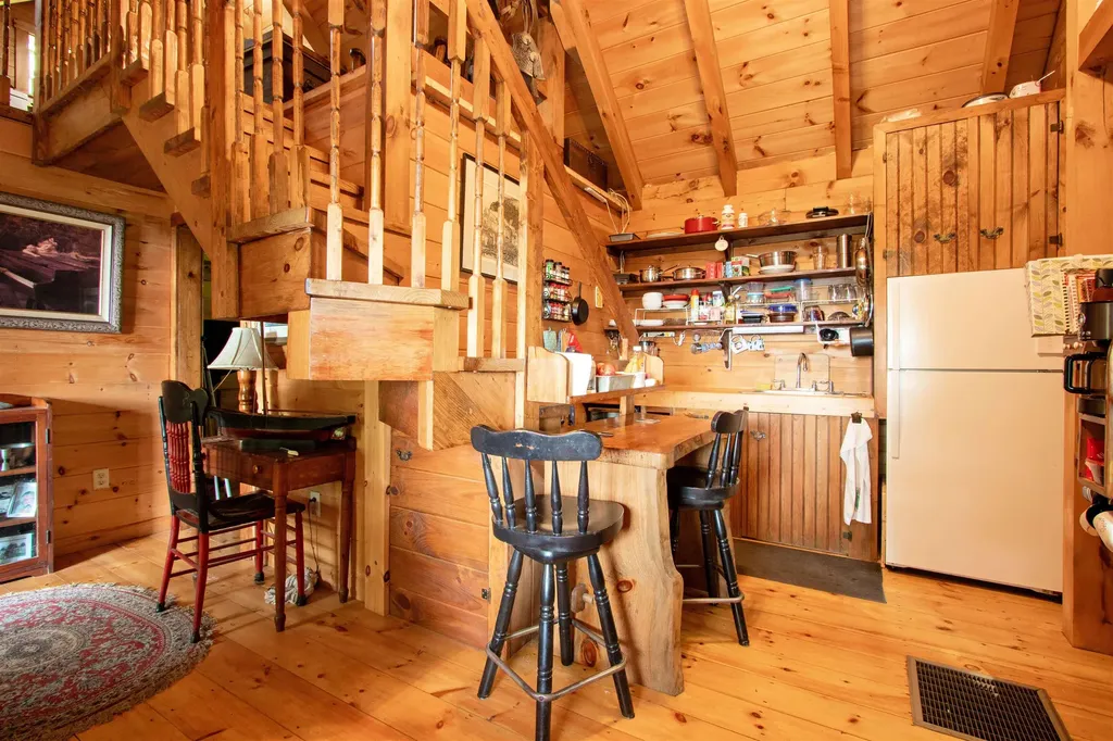1201 Shadow Lake Road Waterford VT 05819