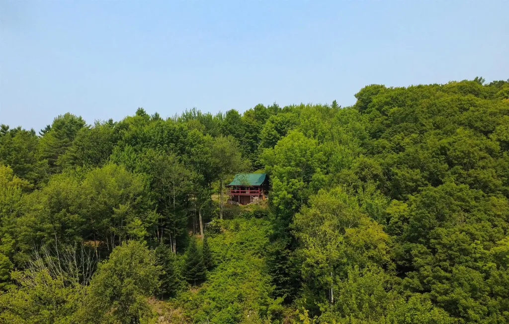 1201 Shadow Lake Road Waterford VT 05819