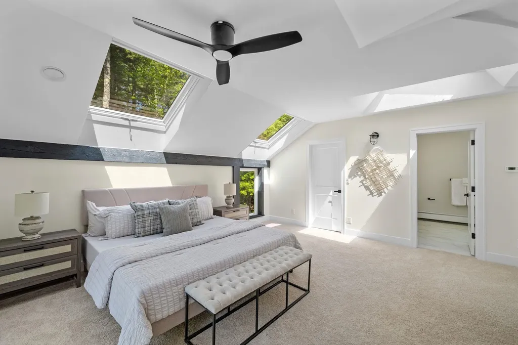 20 Hawkewood Road Sandown NH 03873