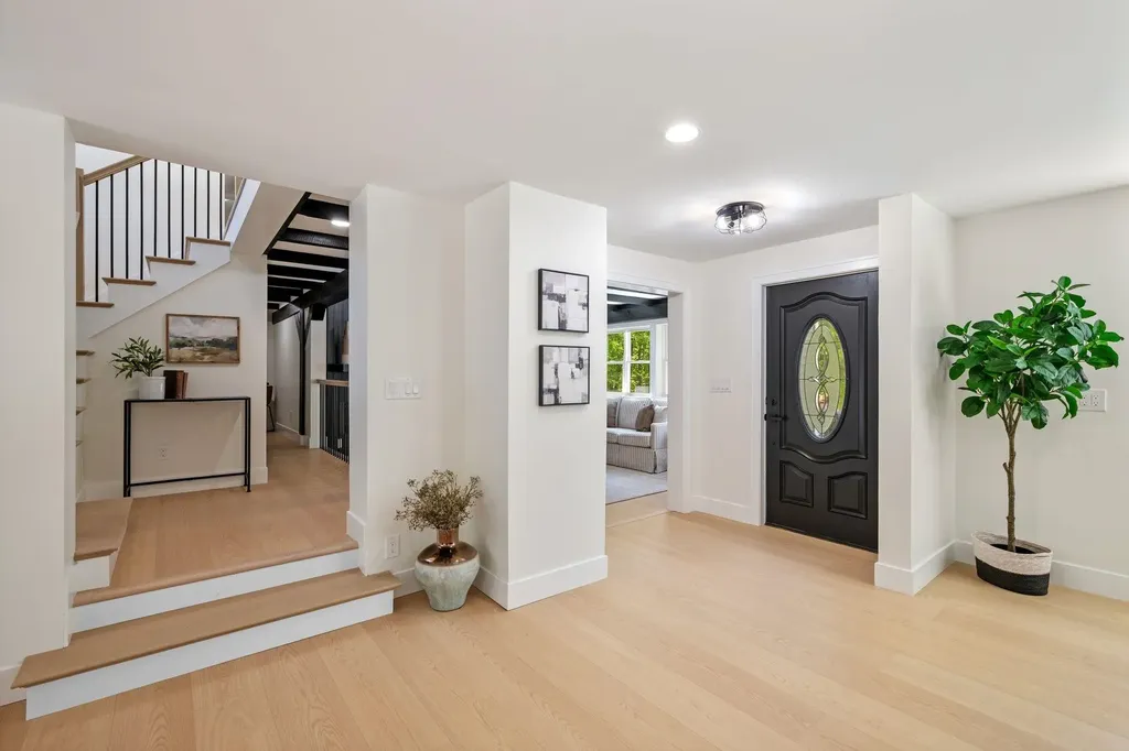 20 Hawkewood Road Sandown NH 03873